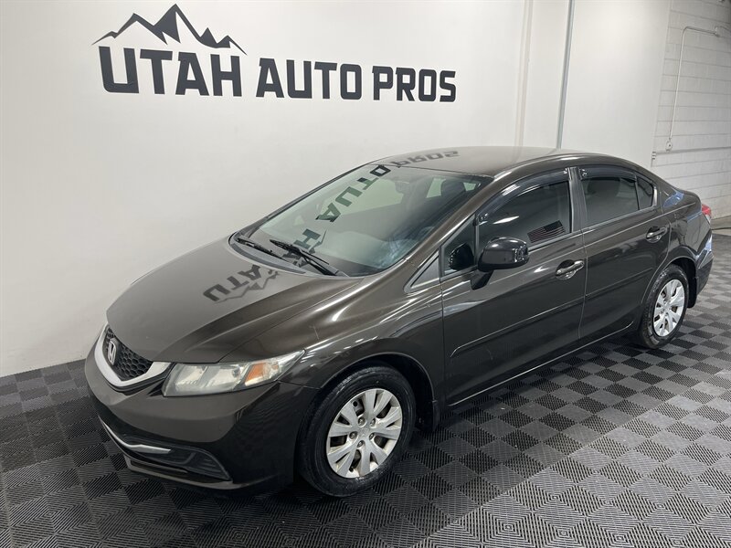 2013 Honda Civic LX - Photo 5 - West Bountiful, UT 84087