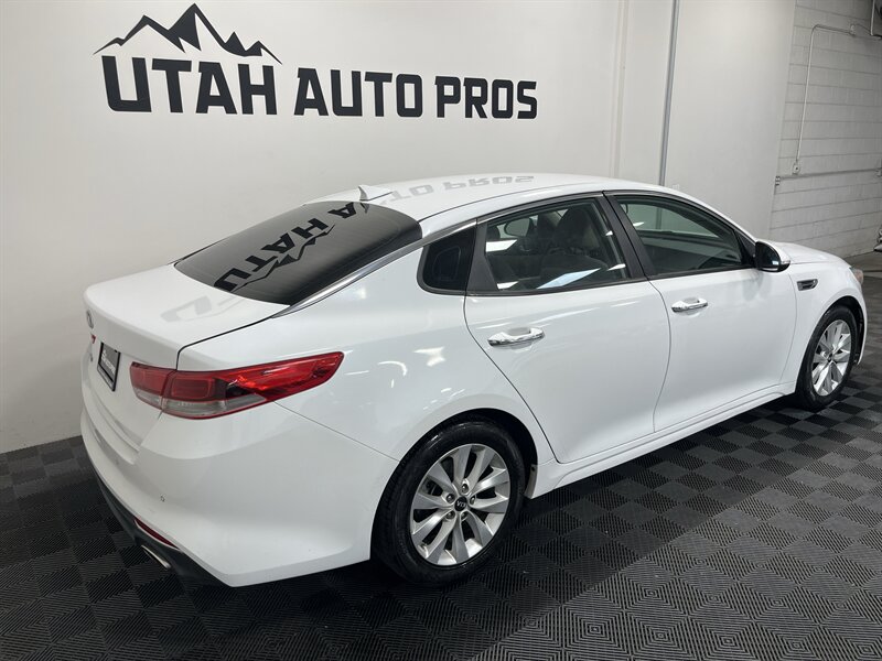 2018 Kia Optima LX - Photo 3 - West Bountiful, UT 84087