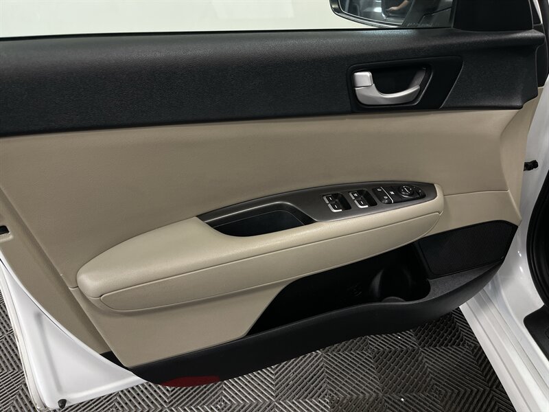 2018 Kia Optima LX - Photo 12 - West Bountiful, UT 84087