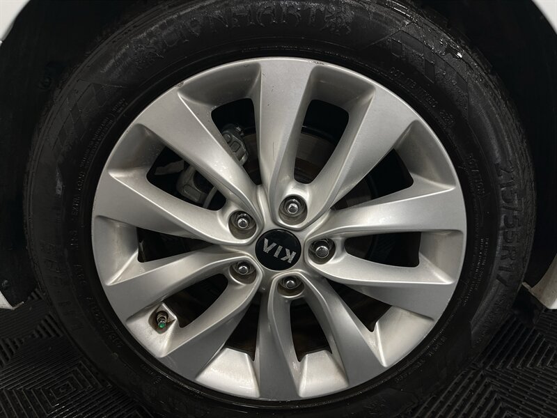 2018 Kia Optima LX - Photo 9 - West Bountiful, UT 84087
