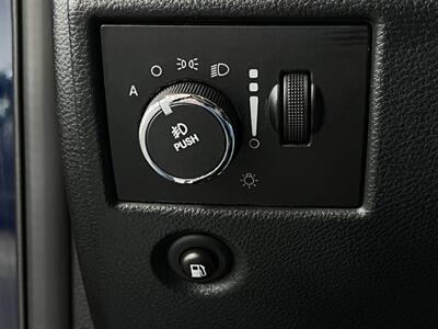 2012 Jeep Grand Cherokee Limited   - Photo 15 - West Bountiful, UT 84087