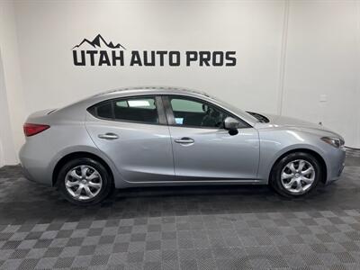 2015 Mazda Mazda3 i Sport   - Photo 2 - West Bountiful, UT 84087