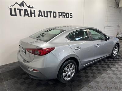 2015 Mazda Mazda3 i Sport   - Photo 3 - West Bountiful, UT 84087