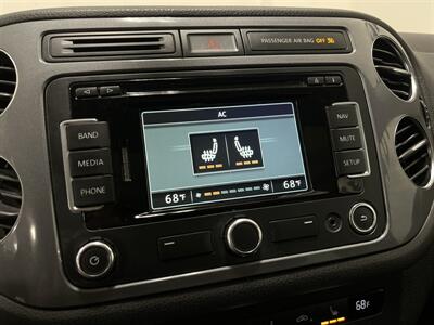 2015 Volkswagen Tiguan SEL 4Motion - Photo 19 - West Bountiful, UT 84087