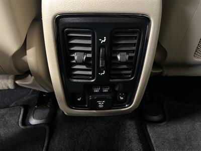 2015 Jeep Grand Cherokee Limited   - Photo 13 - West Bountiful, UT 84087