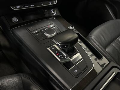 2018 Audi Q5 2.0T quattro Premium Plus   - Photo 15 - West Bountiful, UT 84087