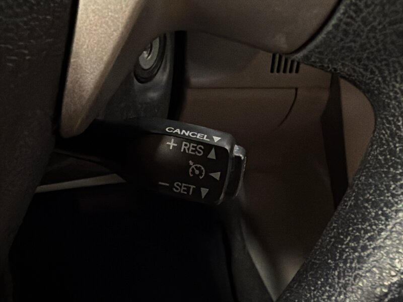 2013 Toyota Corolla LE - Photo 18 - West Bountiful, UT 84087