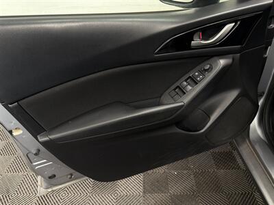 2015 Mazda Mazda3 i Sport - Photo 11 - West Bountiful, UT 84087