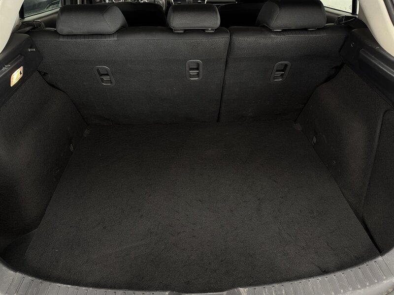 2015 Mazda Mazda3 i Sport - Photo 23 - West Bountiful, UT 84087