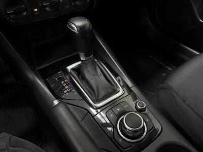 2015 Mazda Mazda3 i Sport - Photo 13 - West Bountiful, UT 84087