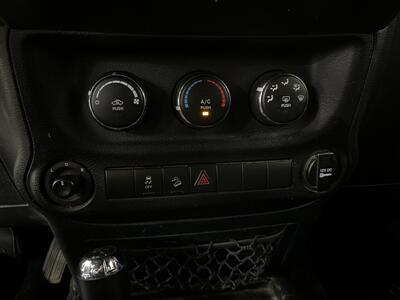 2017 Jeep Wrangler Sport S   - Photo 19 - West Bountiful, UT 84087