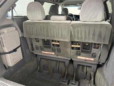 2015 Toyota Sienna LE 7-Passenger Auto   - Photo 9 - West Bountiful, UT 84087