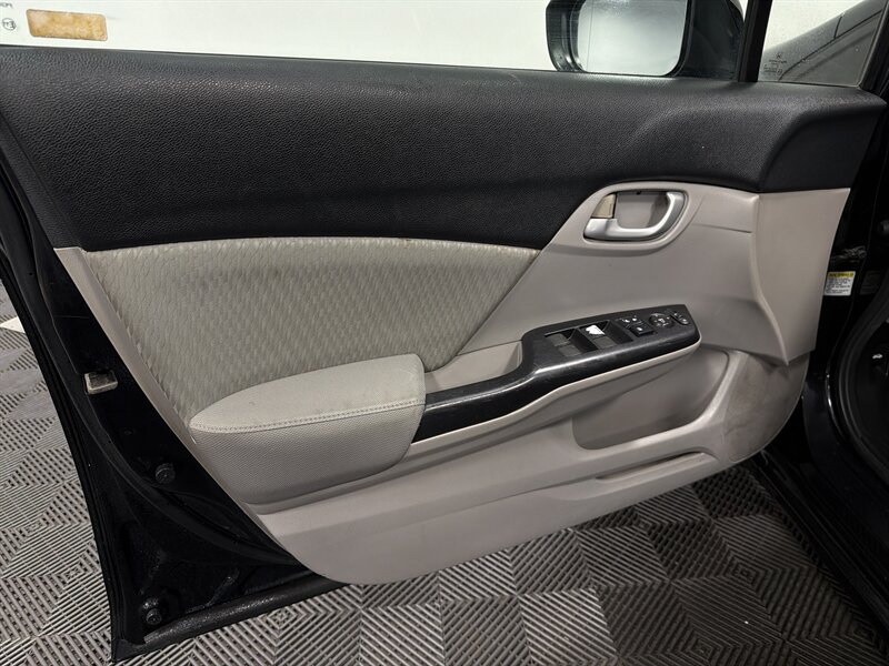 2015 Honda Civic LX - Photo 11 - West Bountiful, UT 84087