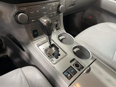 2010 Toyota Highlander Sport   - Photo 17 - West Bountiful, UT 84087