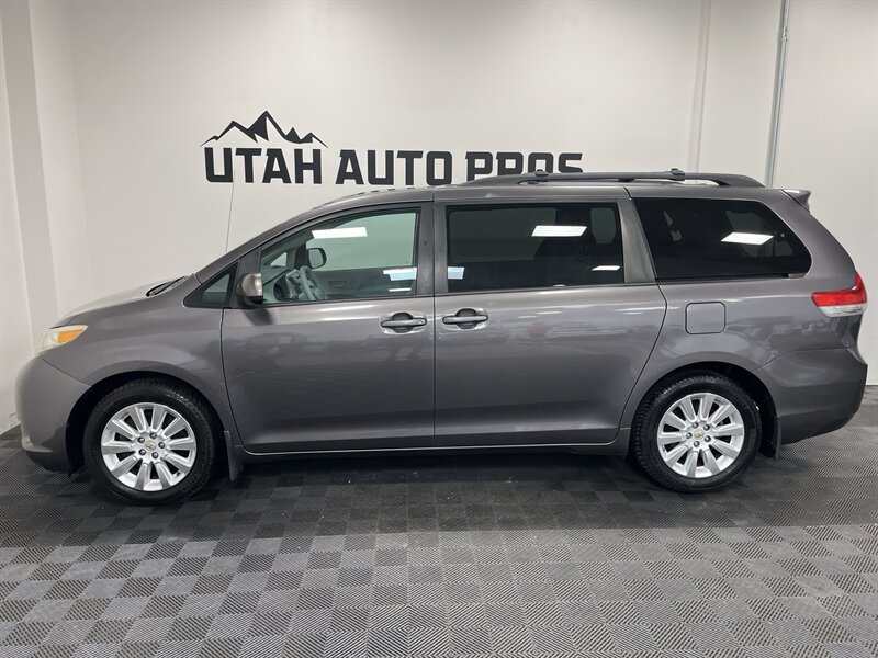 2012 Toyota Sienna LE 7-Passenger - Photo 6 - West Bountiful, UT 84087