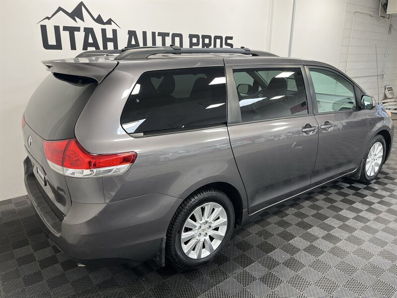 2012 Toyota Sienna LE 7-Passenger - Photo 3 - West Bountiful, UT 84087