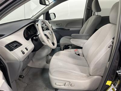 2012 Toyota Sienna LE 7-Passenger - Photo 15 - West Bountiful, UT 84087