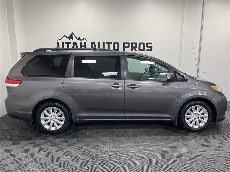 2012 Toyota Sienna LE 7-Passenger - Photo 2 - West Bountiful, UT 84087