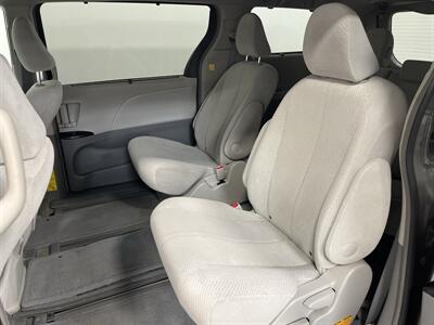 2012 Toyota Sienna LE 7-Passenger - Photo 12 - West Bountiful, UT 84087