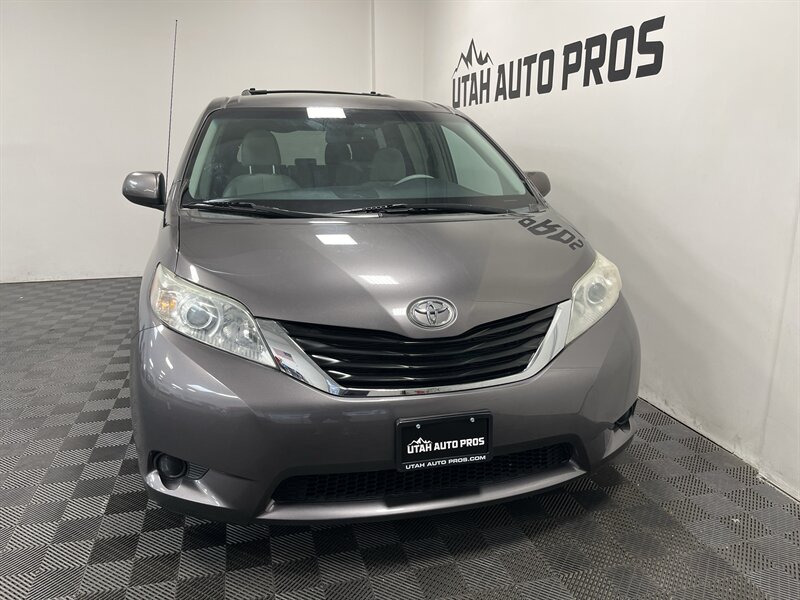 2012 Toyota Sienna LE 7-Passenger - Photo 4 - West Bountiful, UT 84087