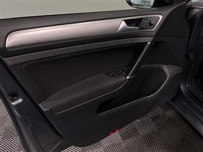 2016 Volkswagen Golf SportWagen TSI S   - Photo 11 - West Bountiful, UT 84087