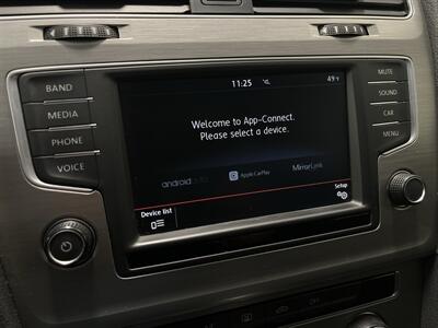 2016 Volkswagen Golf SportWagen TSI S   - Photo 15 - West Bountiful, UT 84087