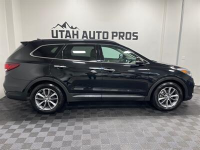 2018 Hyundai SANTA FE SE   - Photo 2 - West Bountiful, UT 84087