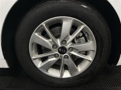 2016 Kia Optima LX   - Photo 10 - West Bountiful, UT 84087