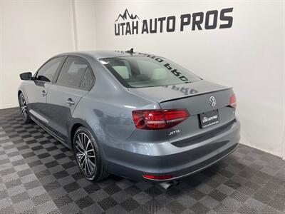 2017 Volkswagen Jetta 1.8T Sport   - Photo 7 - West Bountiful, UT 84087