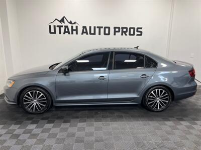 2017 Volkswagen Jetta 1.8T Sport   - Photo 6 - West Bountiful, UT 84087