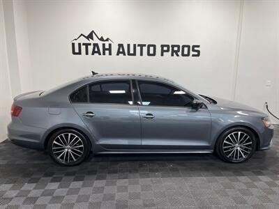 2017 Volkswagen Jetta 1.8T Sport   - Photo 2 - West Bountiful, UT 84087