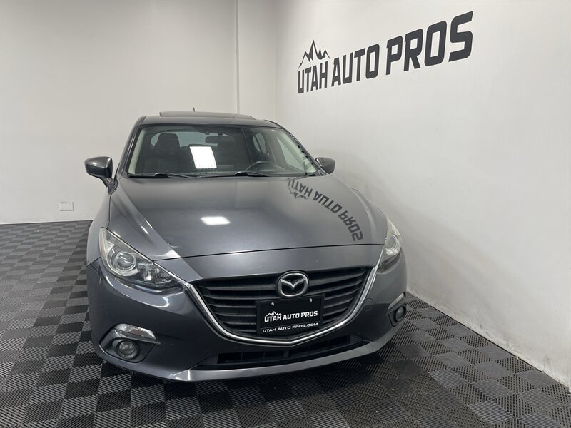 2016 Mazda Mazda3 i Touring - Photo 5 - West Bountiful, UT 84087