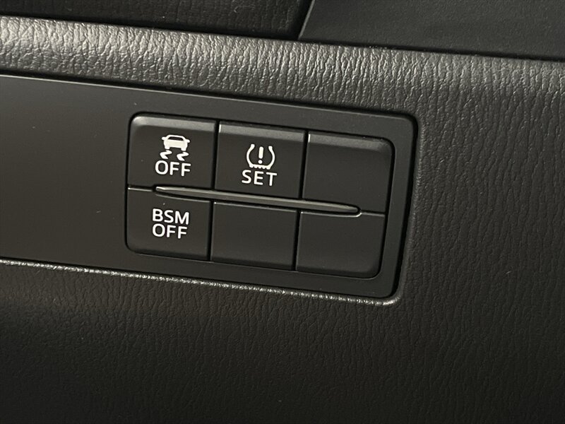 2016 Mazda Mazda3 i Touring - Photo 15 - West Bountiful, UT 84087