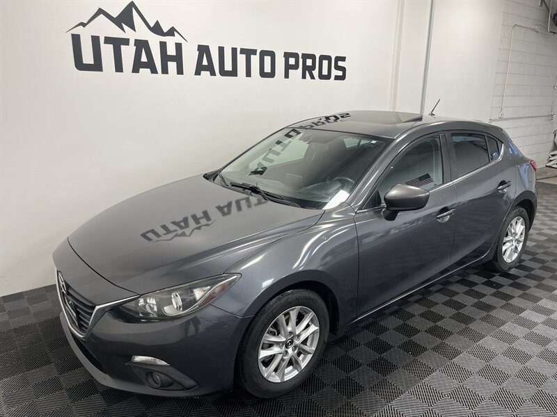 2016 Mazda Mazda3 i Touring - Photo 6 - West Bountiful, UT 84087