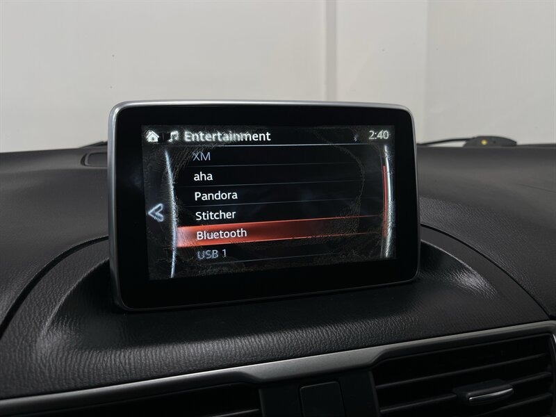 2016 Mazda Mazda3 i Touring - Photo 19 - West Bountiful, UT 84087