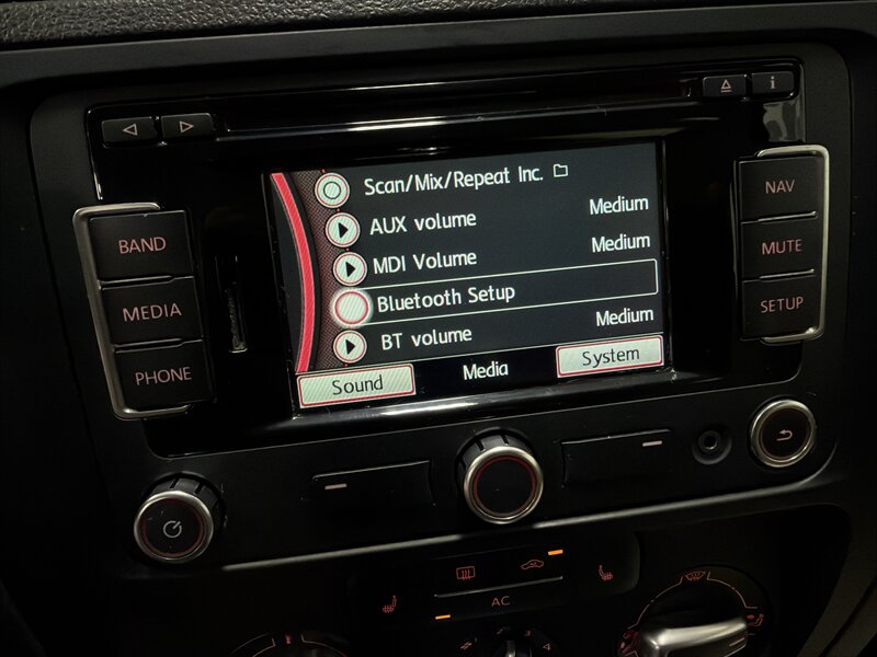 2012 Volkswagen Jetta SEL - Photo 18 - West Bountiful, UT 84087