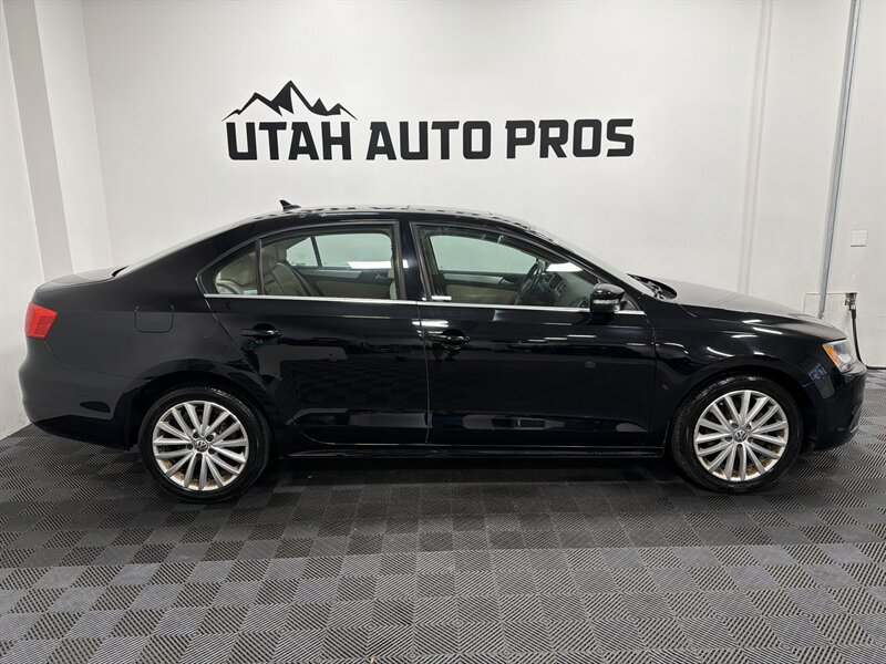2012 Volkswagen Jetta SEL - Photo 2 - West Bountiful, UT 84087
