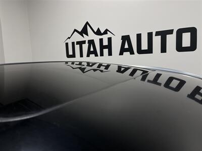 2016 Toyota Highlander XLE   - Photo 6 - West Bountiful, UT 84087