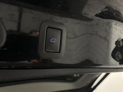 2016 Toyota Highlander XLE   - Photo 14 - West Bountiful, UT 84087
