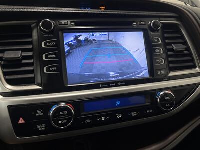 2016 Toyota Highlander XLE   - Photo 24 - West Bountiful, UT 84087