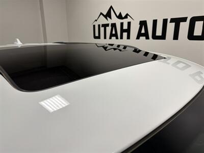2015 Jeep Grand Cherokee Overland   - Photo 4 - West Bountiful, UT 84087