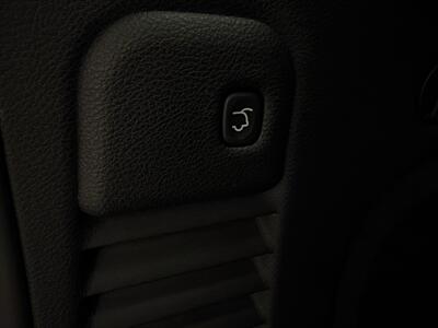 2015 Jeep Grand Cherokee Overland   - Photo 12 - West Bountiful, UT 84087