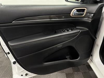 2015 Jeep Grand Cherokee Overland   - Photo 15 - West Bountiful, UT 84087