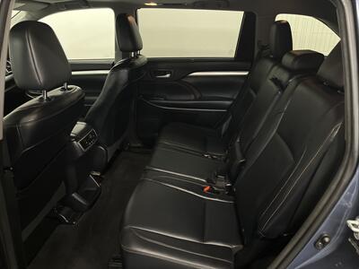2014 Toyota Highlander XLE   - Photo 16 - West Bountiful, UT 84087