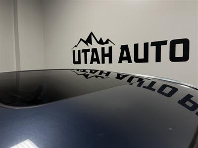 2014 Toyota Highlander XLE   - Photo 6 - West Bountiful, UT 84087