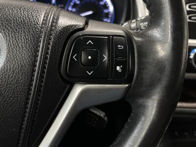 2014 Toyota Highlander XLE   - Photo 28 - West Bountiful, UT 84087