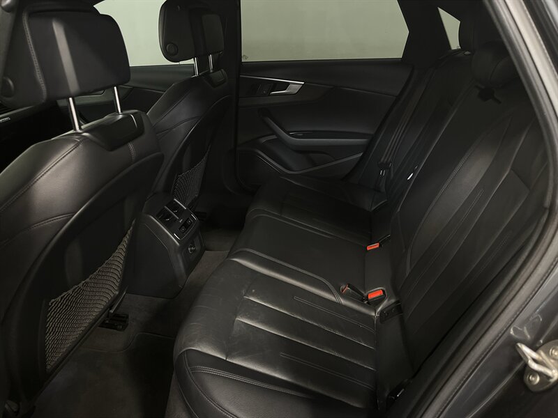 2018 Audi A4 2.0T Premium Plus - Photo 14 - West Bountiful, UT 84087