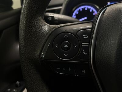 2018 Toyota Camry LE   - Photo 20 - West Bountiful, UT 84087