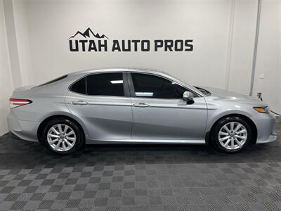 2018 Toyota Camry LE   - Photo 2 - West Bountiful, UT 84087