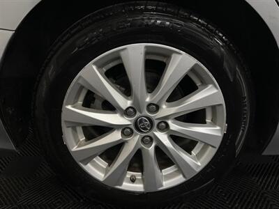 2018 Toyota Camry LE   - Photo 4 - West Bountiful, UT 84087